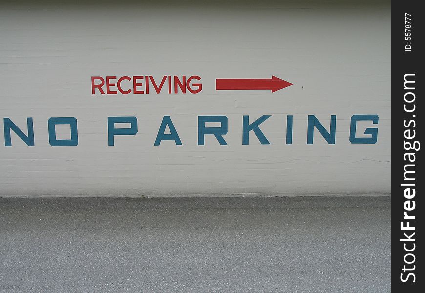 No parking sign and receiving direction sign