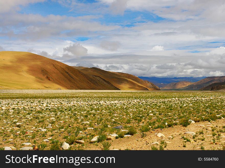 The scene of tibet .looks very beautiful .