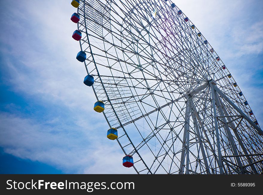 Ferris Wheel with sky above