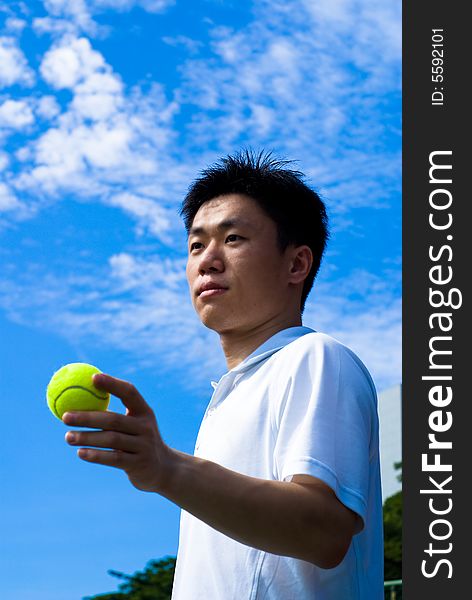 Aisan Tennis Player