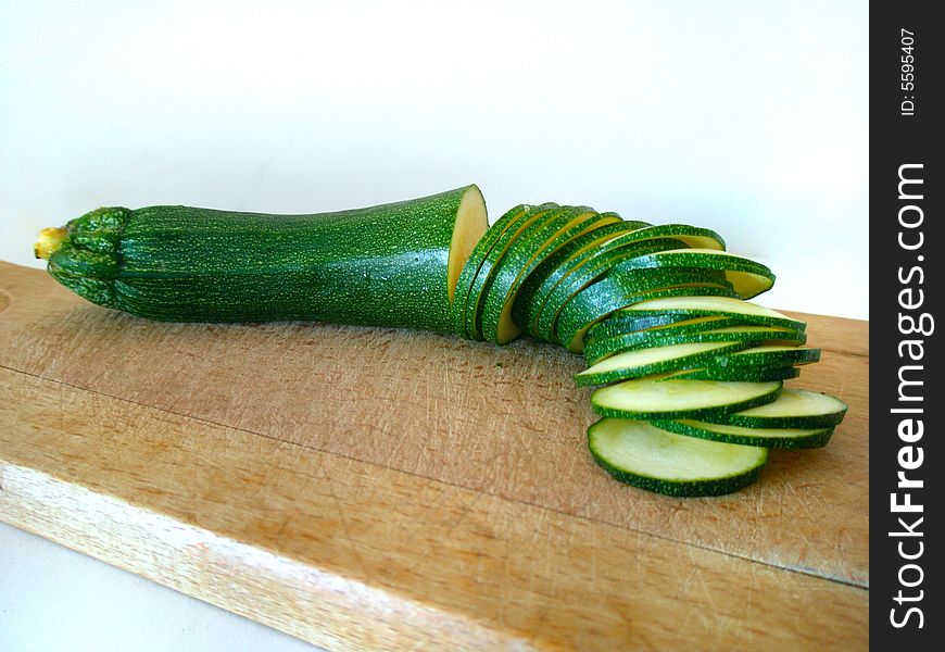 Photo of sliced zucchini from side.