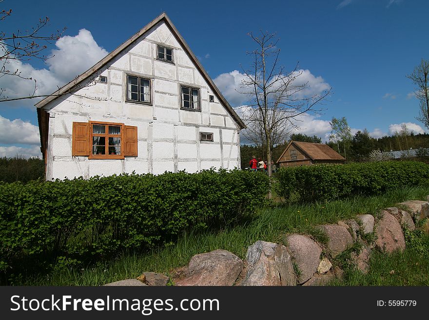 Photo of old village (cottage)
