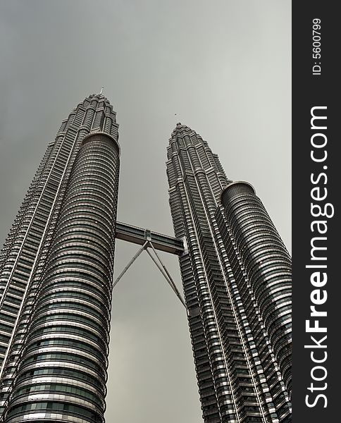 The Kuala Lumpur twin towers on a cloudy day
