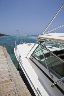 Dive Boat Docked In The Caribbean Royalty Free Stock Photography Dive Boat Docked In The Caribbean Royalty Free Stock Photography