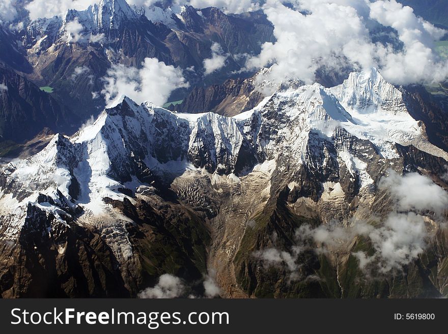 The scene of tibet .looks very beautiful . The scene of tibet .looks very beautiful .