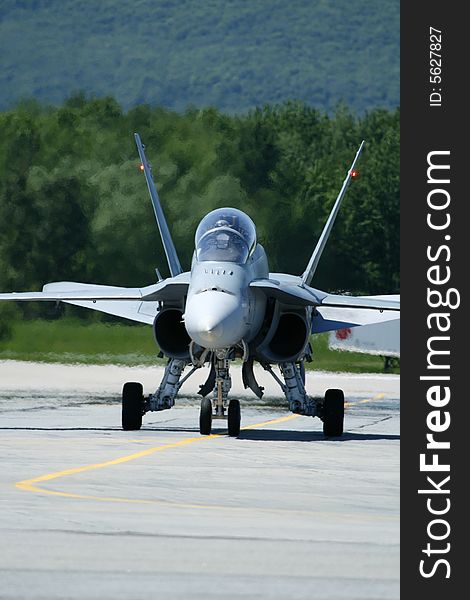 F18 hornet taxiing at air show in Quebec. F18 hornet taxiing at air show in Quebec