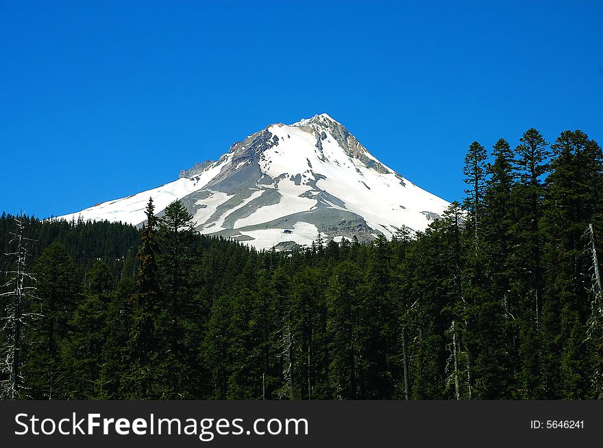 Mt Hood in Washington state. Mt Hood in Washington state