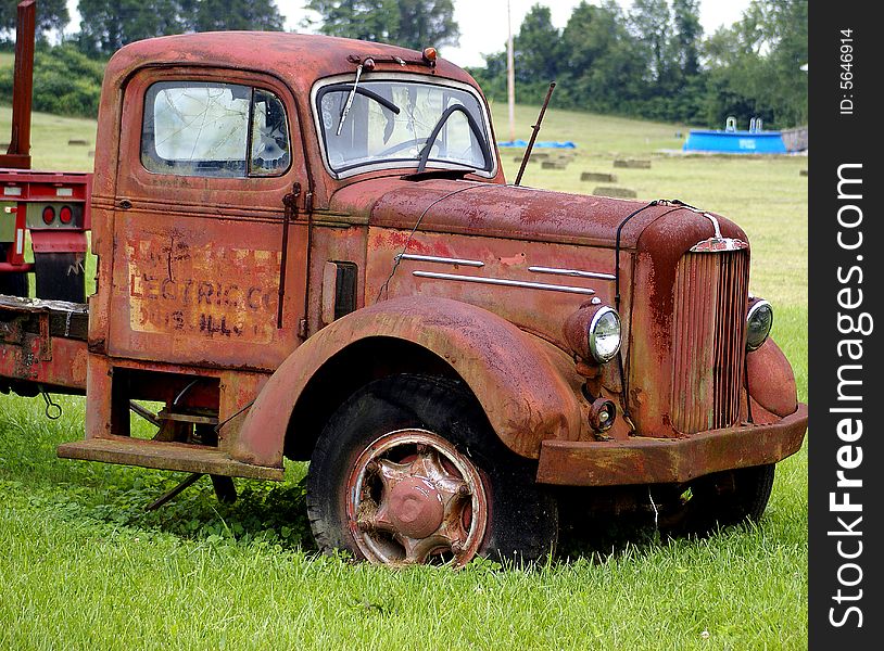 Abandoned truck found in a field in Kentucky. Abandoned truck found in a field in Kentucky.