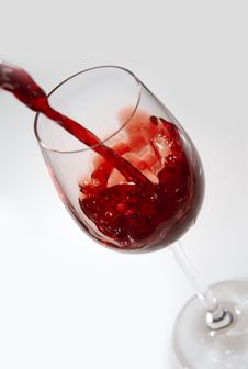 Red Wine Pouring Royalty Free Stock Images Red Wine Pouring Royalty Free Stock Images