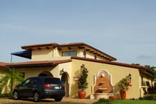 Luxury Single Family House Royalty Free Stock Photo Luxury Single Family House Royalty Free Stock Photo