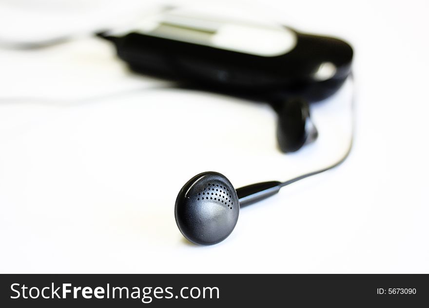 Mp3 player with ear buds