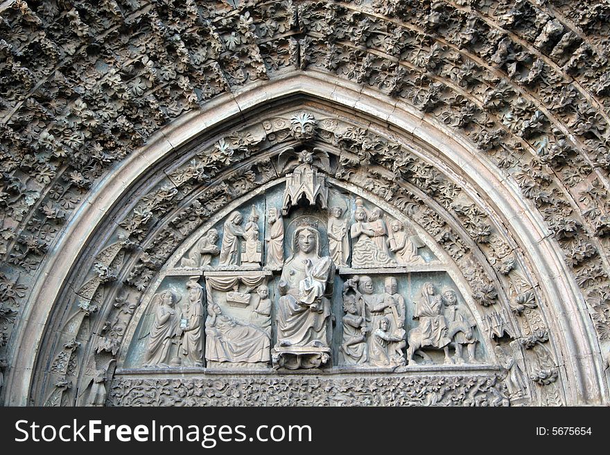 Decorated portal on a church in Olite in Navarra, Spain