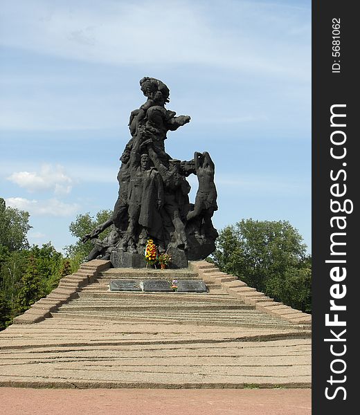 Babiy Yar is a ravine that became the communal grave of thousands people that were butchered by the Nazi in 1941 in Kiev. Babiy Yar is a ravine that became the communal grave of thousands people that were butchered by the Nazi in 1941 in Kiev.