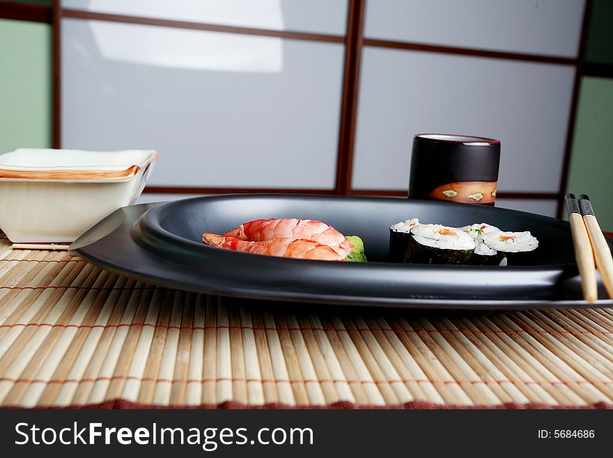 Sushi Dish