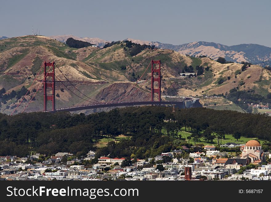 A shot of the Golden Gate Bridge taken from the top of the Twin Peaks