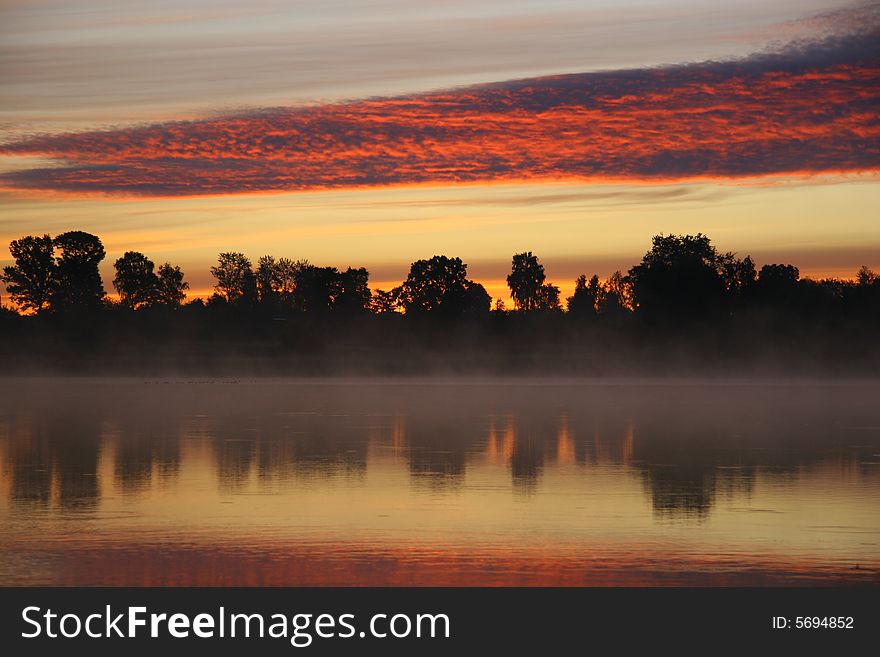 Early morning This is the lake in Belarus