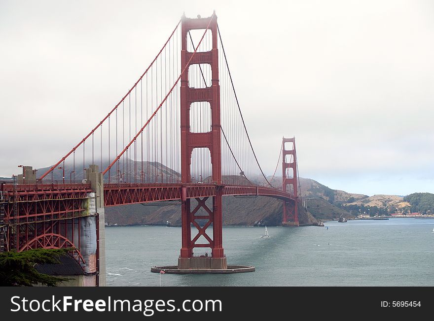 Golden Gate Bridge