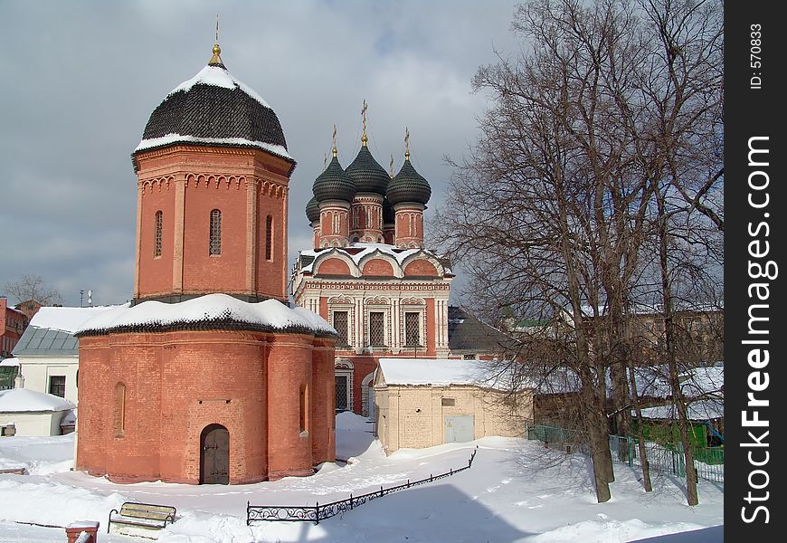 An architectural ensemble of the Is high-Peter monastery. A cathedral in the name of Sacred Peter - Метрополита Moscow and всея Russia. 1514-1517. Architect Aleviz Frjazin. A monument of history and culture. On a background the Temple in honour of Боголюбской icons of Divine mother and a crypt of boyars Нарышкиных. The photo is made in Moscow (Russia). Original date/time: 2006:03:06. An architectural ensemble of the Is high-Peter monastery. A cathedral in the name of Sacred Peter - Метрополита Moscow and всея Russia. 1514-1517. Architect Aleviz Frjazin. A monument of history and culture. On a background the Temple in honour of Боголюбской icons of Divine mother and a crypt of boyars Нарышкиных. The photo is made in Moscow (Russia). Original date/time: 2006:03:06.
