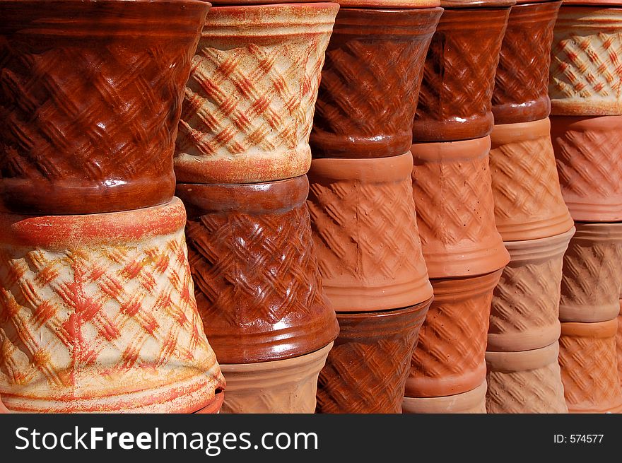 Ceramic flower pots