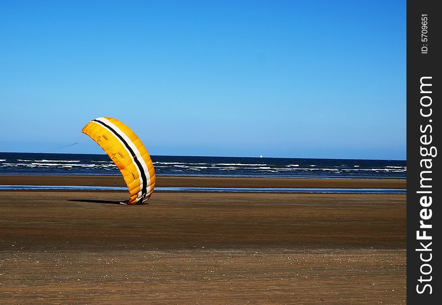 Extreme sport at the sandy beach. Extreme sport at the sandy beach