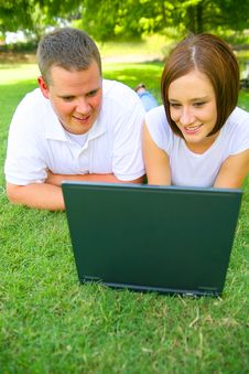 Couple Looking At Laptop With Smile Royalty Free Stock Images Couple Looking At Laptop With Smile Royalty Free Stock Images