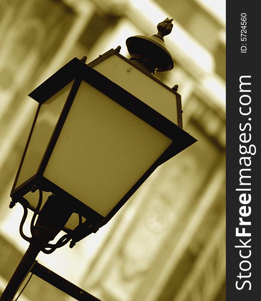 A suggestive shot of a street lamp