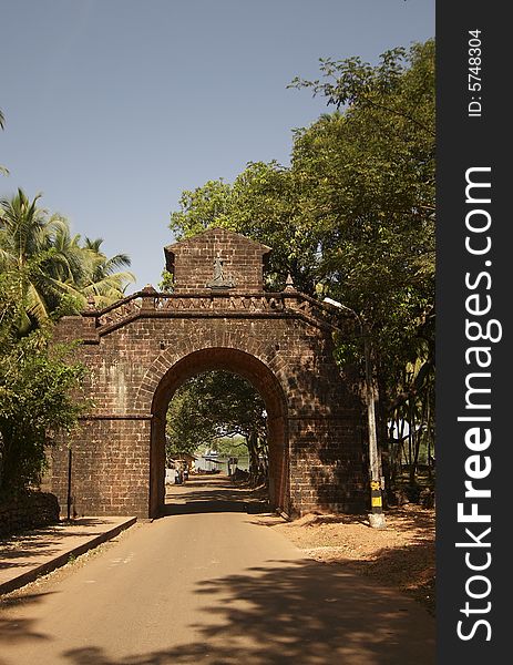 Arch of the Viceroy. Old Goa, India.
