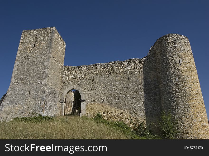 Italian castle (Camponeschi-Aq, Italy). Italian castle (Camponeschi-Aq, Italy)