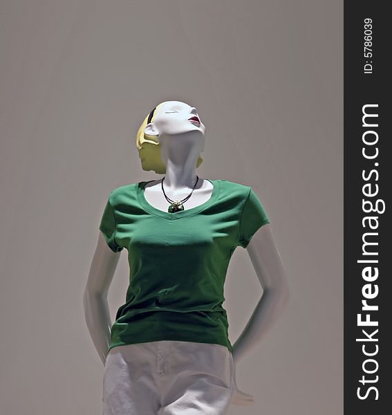 Mannequin in Green