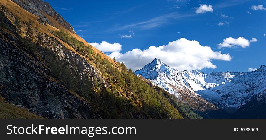 Autumn in the valley Virgental