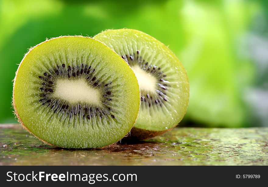 Organic Kiwi Fruit
