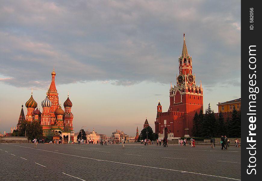 Vasily's temple Blessed. The Kremlin. Vasily's temple Blessed. The Kremlin.