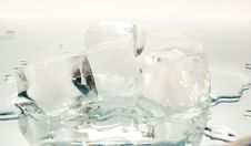 Cristal Cube Of Ice Stock Images Cristal Cube Of Ice Stock Images