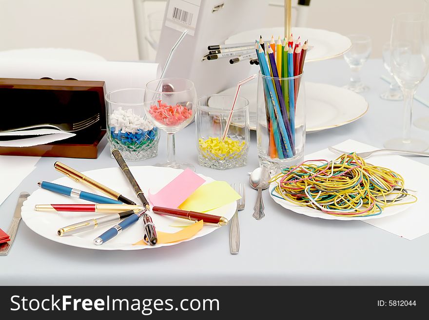 Writing subjects on a dining table