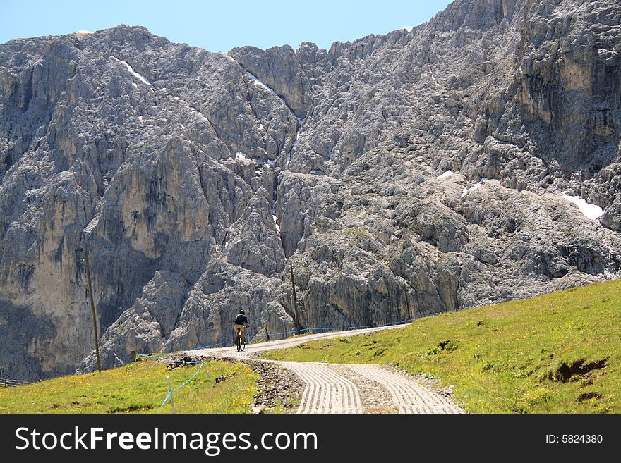 Mountain biking in the Dolomites