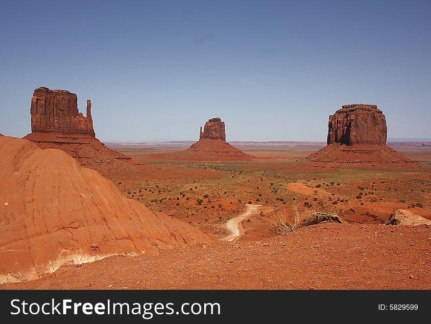 View o Monument Valley panorama. View o Monument Valley panorama