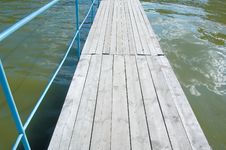 Wooden Footbridge Royalty Free Stock Image Wooden Footbridge Royalty Free Stock Image
