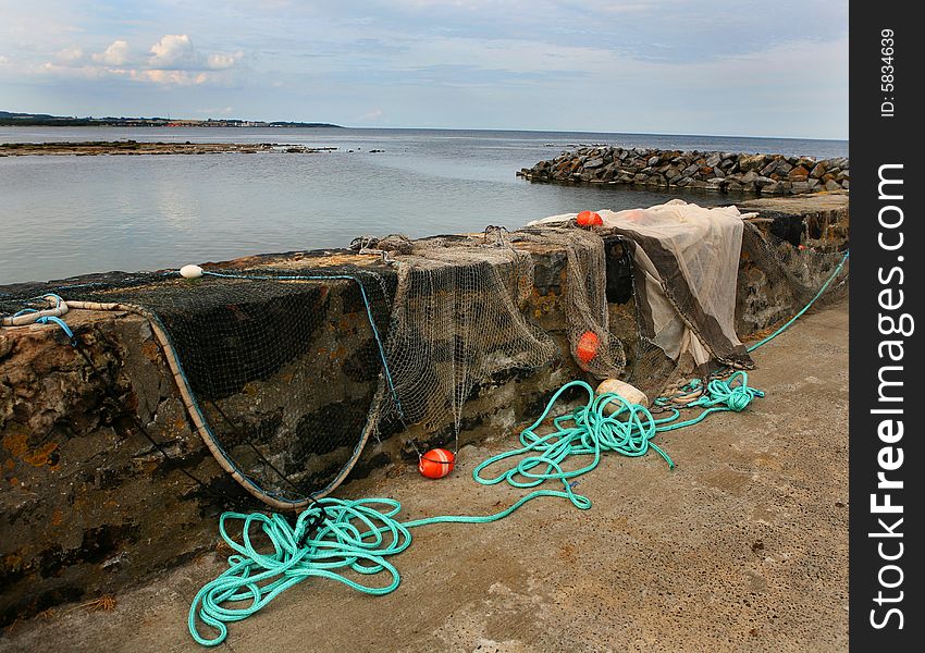 Drying fishing nets