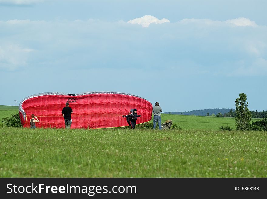 Before start of paragliding pilot