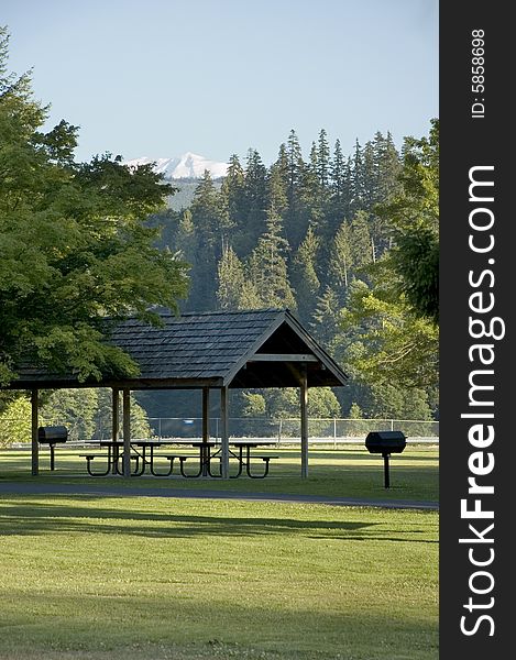 A picnic shelter in the park at Mud Mountain Dam near Mount Rainier in the state of Washington, USA. A picnic shelter in the park at Mud Mountain Dam near Mount Rainier in the state of Washington, USA.