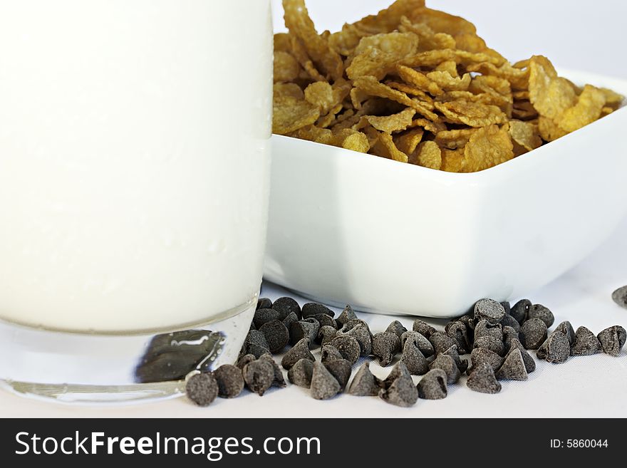 Close up photo of a cup of corn flakes for a morning breakfast