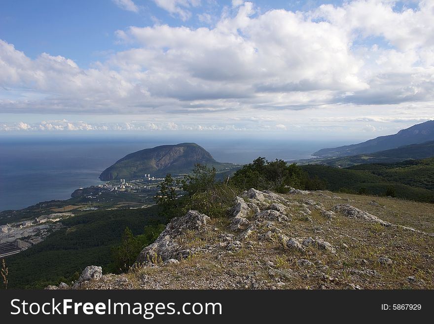 View of Yalta road and Black sea (Crimea, Ukraine) from rock Paragelmen. View of Yalta road and Black sea (Crimea, Ukraine) from rock Paragelmen.