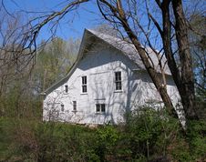 White Barn Royalty Free Stock Photography White Barn Royalty Free Stock Photography