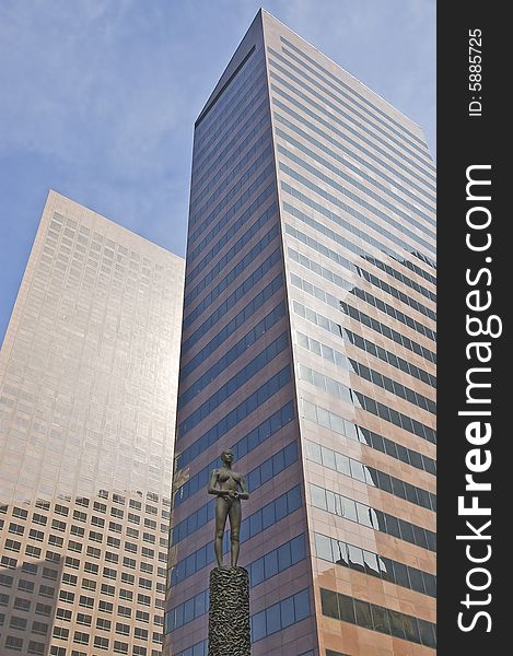 Office Buildings In Los Angeles