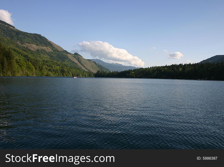 A beautiful lake set in the Cascade Mountains. A beautiful lake set in the Cascade Mountains