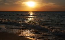 Sunset At The Sea On Autumn Royalty Free Stock Images Sunset At The Sea On Autumn Royalty Free Stock Images