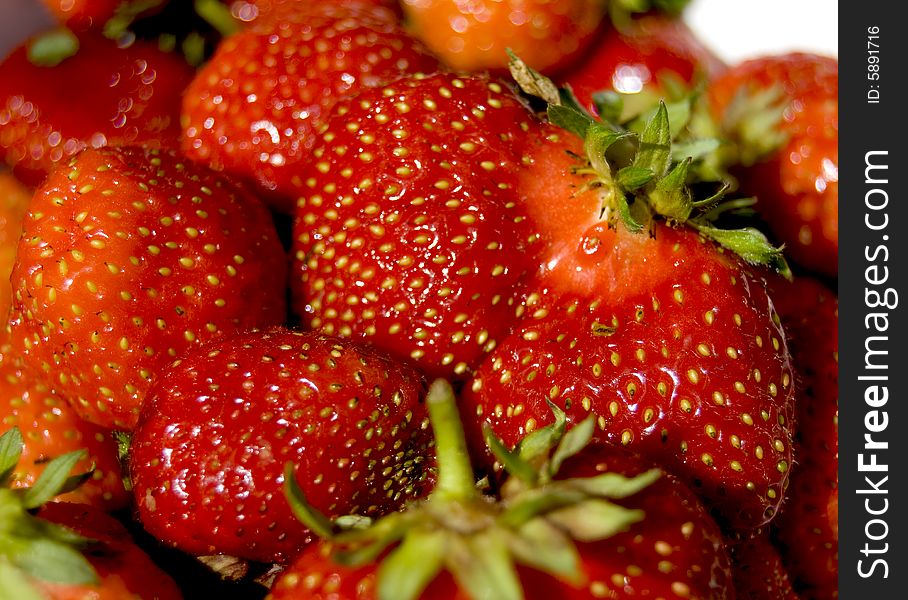 Ripe strawberries in the summer