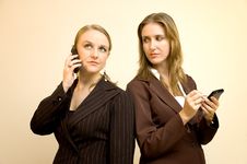 Beautiful Women And Cellphone Stock Photography Beautiful Women And Cellphone Stock Photography