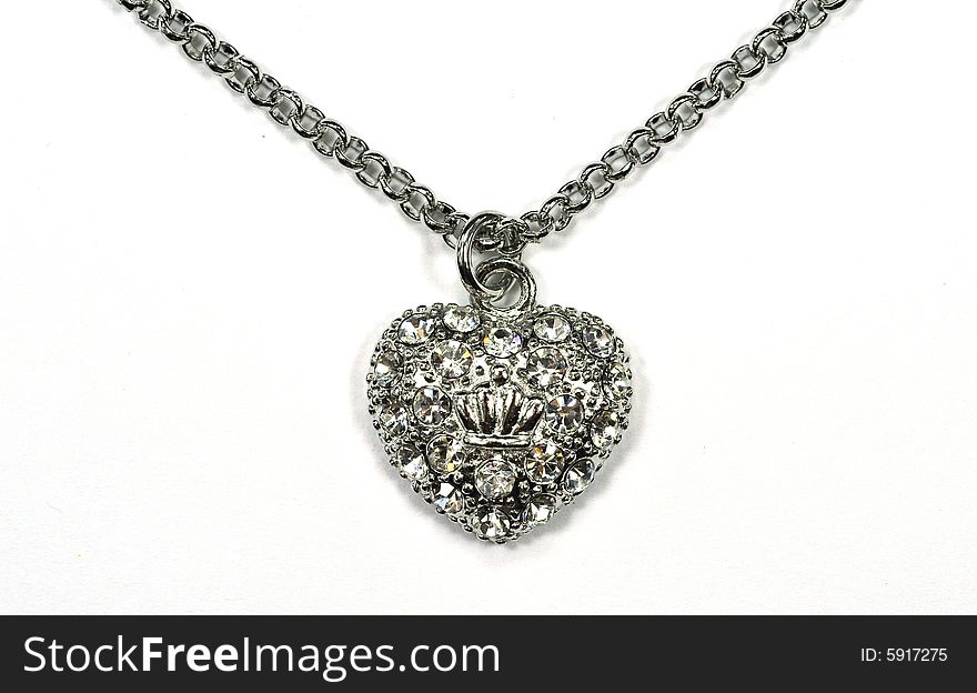Lovely accouterment, necklace with diamond decoration
