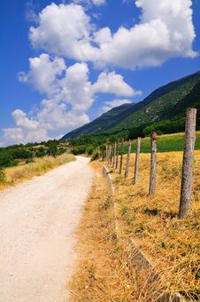Abruzzo Country Road Royalty Free Stock Image